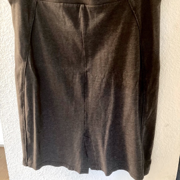 Toad & Company dark brown skirt, size small, worn only once - Picture 3 of 4